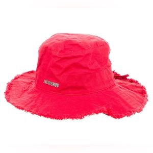 JACQUEMUS BUCKET HAT